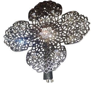 Vintage Elegant Silver Rhinestone Filgeree Floral Hair Clip